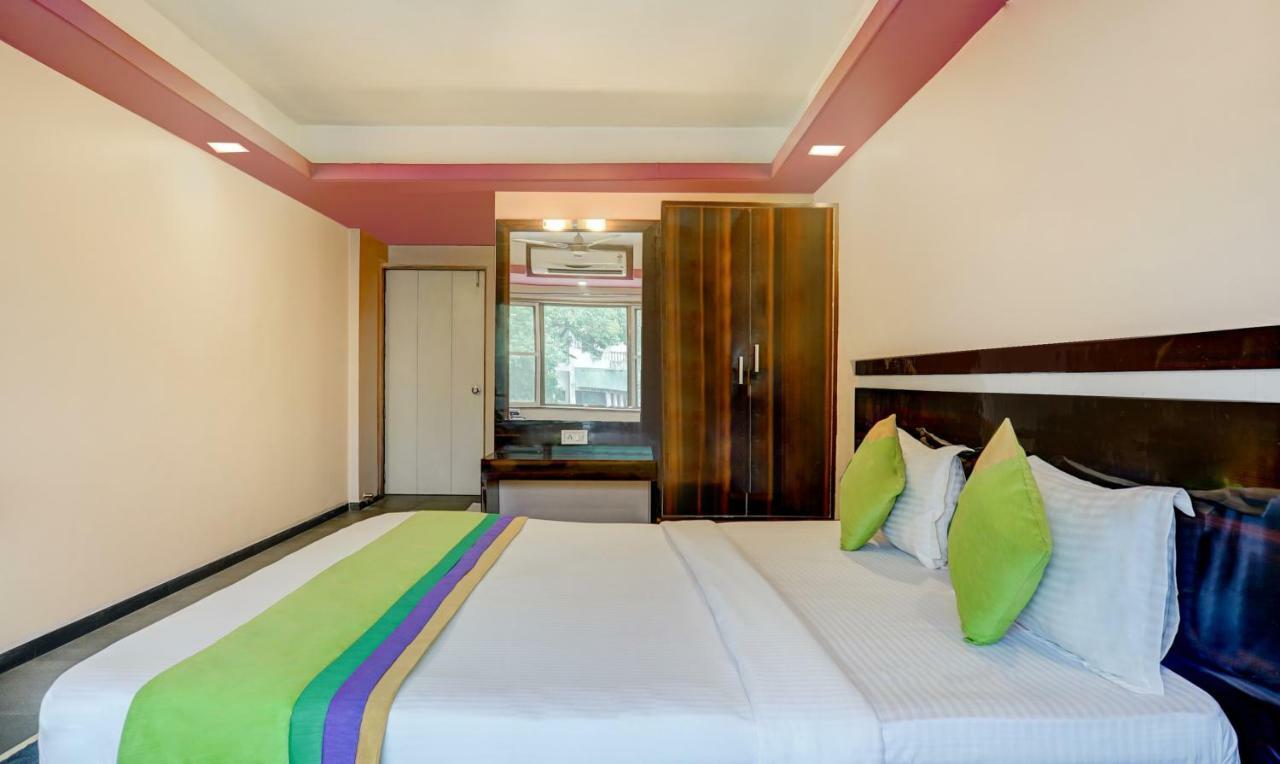 Mountview Resort & Spa Lonavala Buitenkant foto