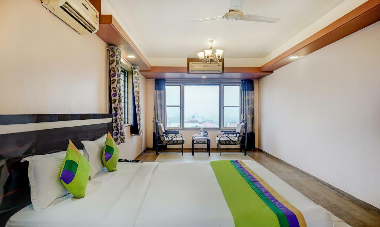 Mountview Resort & Spa Lonavala Buitenkant foto
