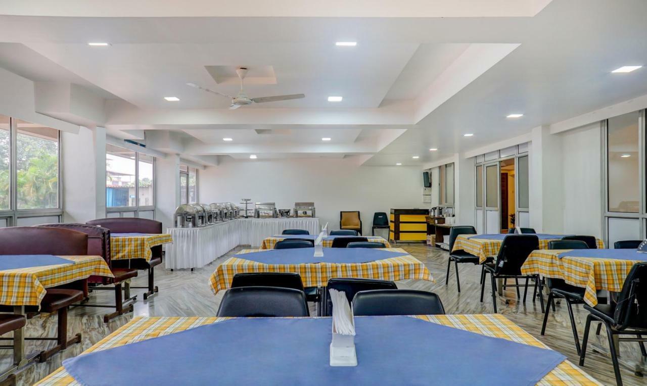 Mountview Resort & Spa Lonavala Buitenkant foto